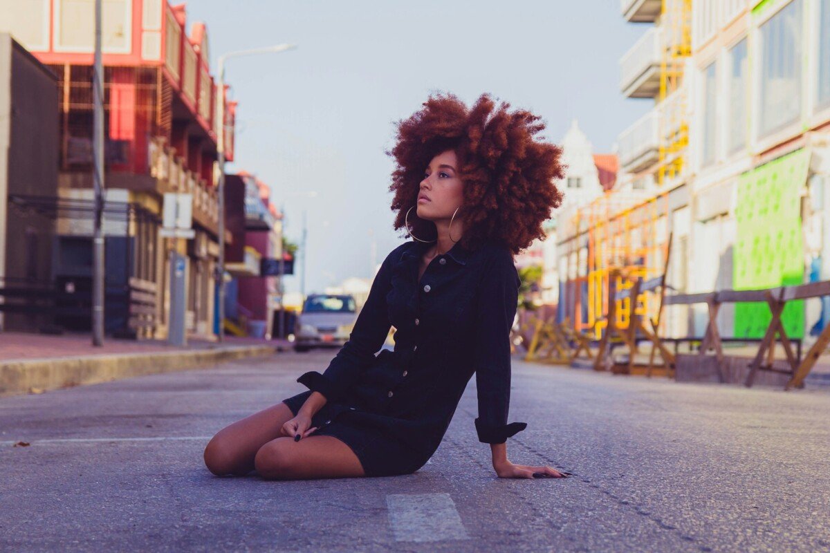 🌸 Groovy Affirmations: My Hair, My Glory, My Groove